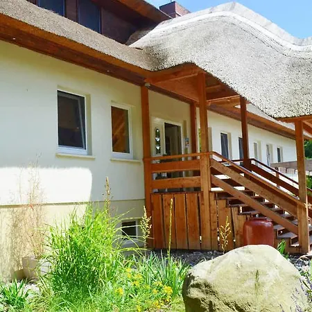 Heiligendamm- Digitales & Rezeptionsloses Hotel 4*